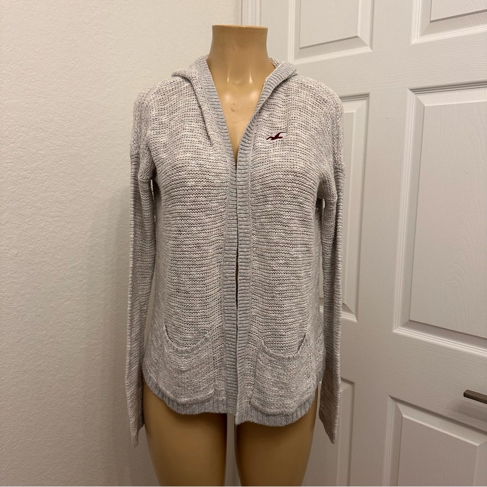Hollister Cream Knit Sweater